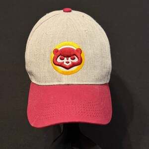 2019 Chicago Cubs & Loyola University Chicago Collab Collegiate Baseball Cap